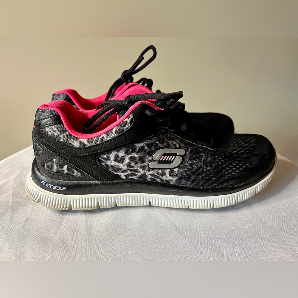 Skechers Flex Appeal - Serengeti - Sz 7